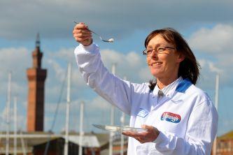 How Difficult It Is To Be A Food-Taster? Ask These Experts!